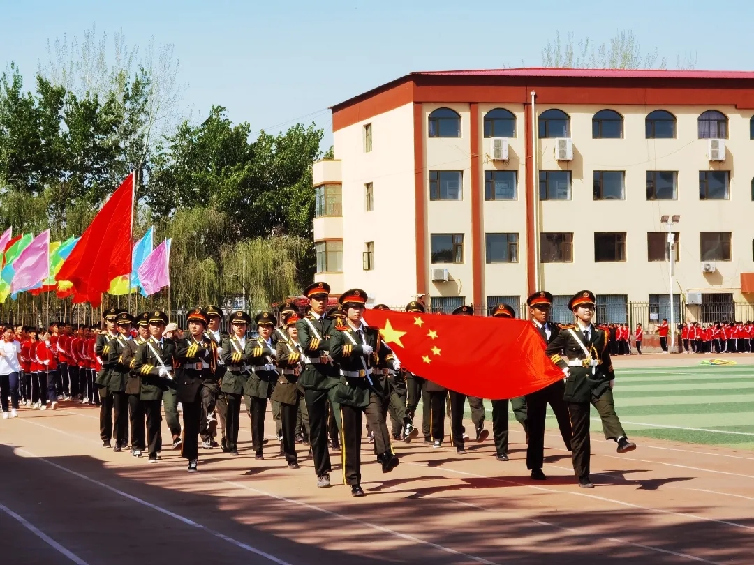 激扬青春竞度风华香河县职教中心2021年春季田径运动会掠影