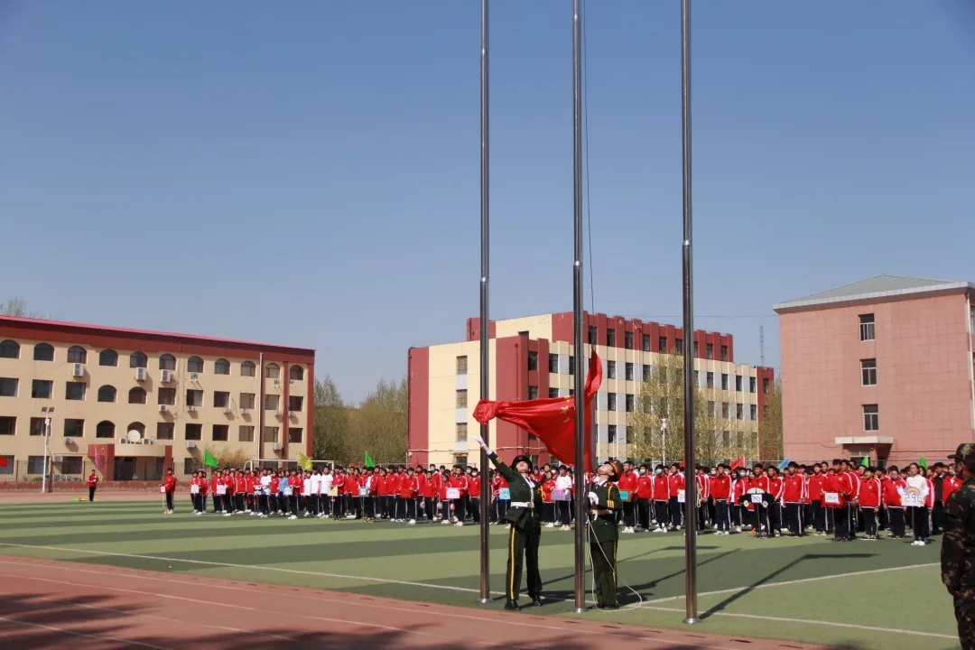 激扬青春竞度风华香河县职教中心2021年春季田径运动会掠影